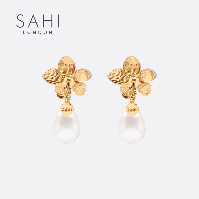 Sahi Lilys Flower Pearl Drop Earrings