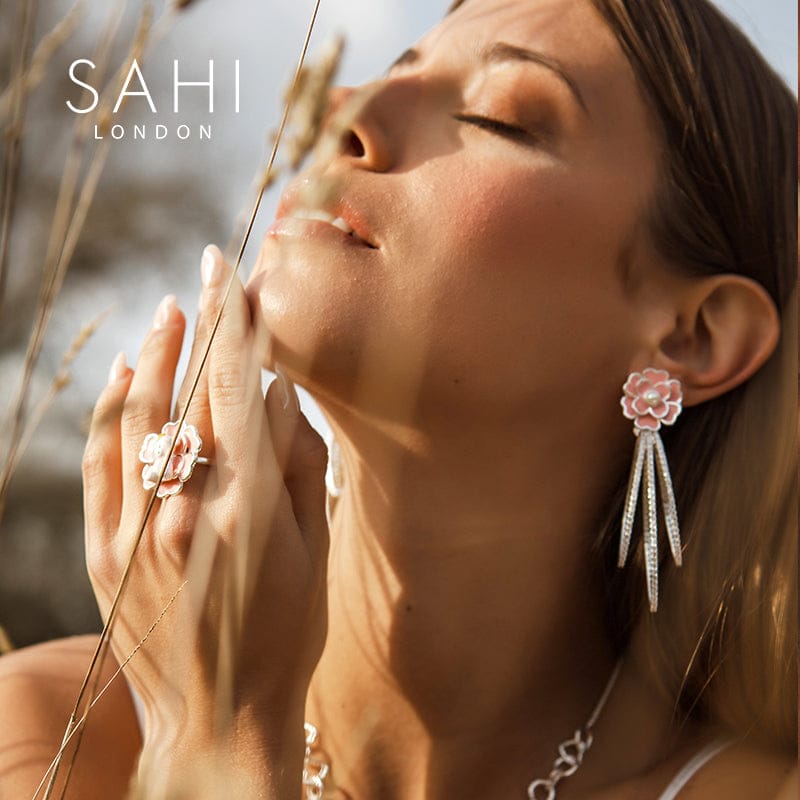 Sahi Gold Enameled Round Camellia Bear Ring