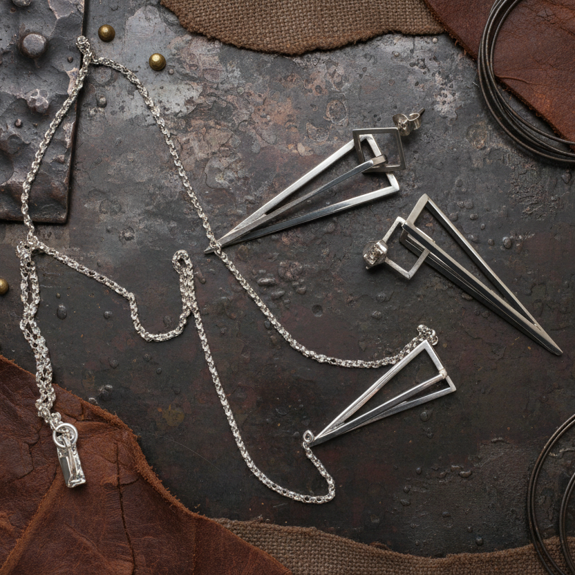 925 Silver Pyramid Pendant Necklace