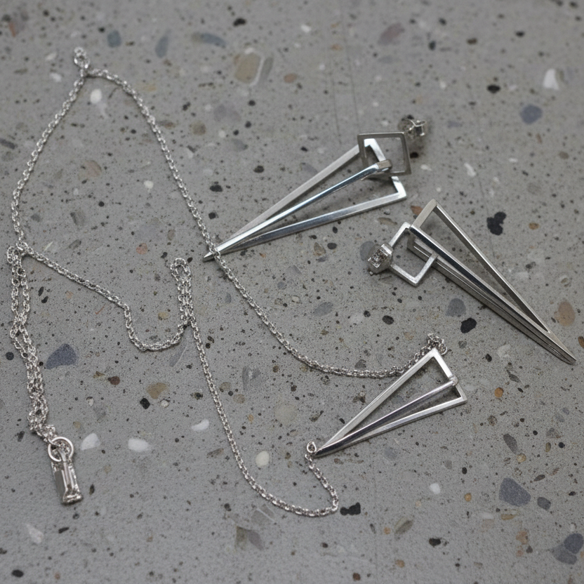 925 Silver Pyramid Pendant Necklace