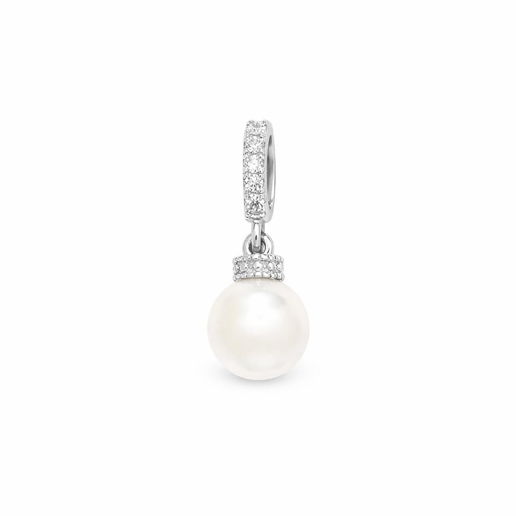 Pearl Drop Pendant Necklace